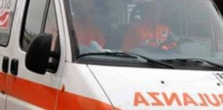 35enne incinta finisce all’ospedale dopo essere stata aggredita in un bar di Revere Malore nell'orto, si accascia e muore