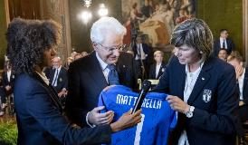 MATTARELLA ALLE AZZURRE “IN ITALIA IL MONDIALE L’AVETE VINTO VOI”