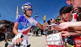 PINOT TRIONFA SUL TOURMALET, ALAPHILIPPE RESTA IN MAGLIA GIALLA