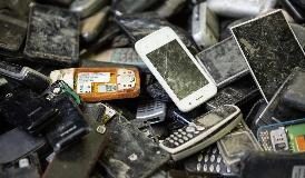 SECONDO UNO STUDIO L’USO DEI CELLULARI NON AUMENTA IL RISCHIO TUMORI
