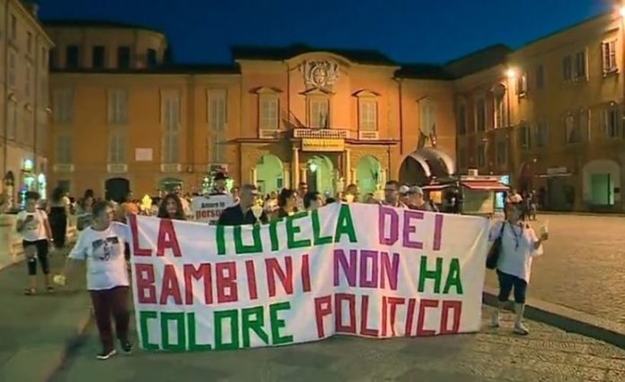 Alcune recenti manifestazioni a sostegno delle famiglie coinvolte in Emilia