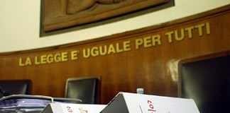 Telecamere in giardino per spiare il vicino, pensionato condannato Prossima udienza il 6 dicembre