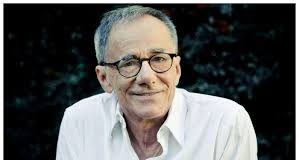 Roberto Vecchioni alla Village Night