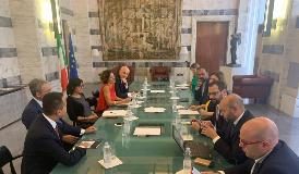 DI MAIO INCONTRA I MINISTRI M5S “PRONTI AL TAGLIO DEI PARLAMENTARI”