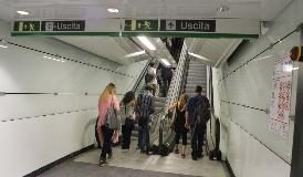 GUASTI E INCIDENTI SCALE MOBILI METRO ROMA, 4 MISURE CAUTELARI
