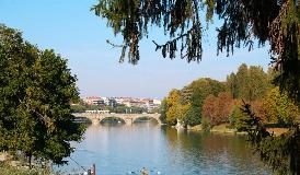 RIPULIRE IL PO DALLA PLASTICA, A TORINO LO FA COREPLA