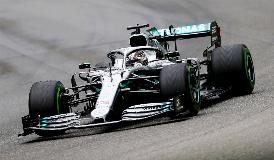 HAMILTON DOMINA IL VENERDI’ DEL GRAN PREMIO DI SINGAPORE
