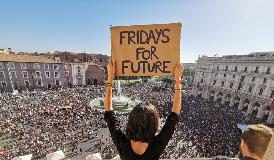 CLIMA, MANIFESTAZIONI IN 180 CITTÀ ITALIANE “SIAMO PIÙ DI UN MILIONE”