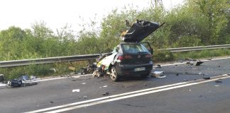 Si schianta con l’auto contro un tir in tangenziale. Muore edicolante di Bancole