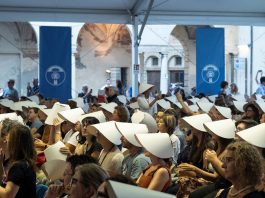 Margaret Atwood si racconta tra femminismo e attivismo per l’ambiente Margaret Atwood si racconta tra femminismo e attivismo per l'ambiente