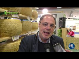 Paolo Massobrio e “Il Grana Padano come non lo avete mai conosciuto”