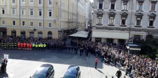 A TRIESTE I FUNERALI DEI DUE AGENTI UCCISI