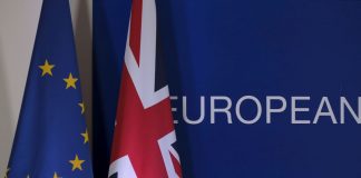 BREXIT, PARLAMENTO VOTA PER IL RINVIO