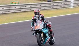 LE YAMAHA DETTANO IL PASSO IN THAILANDIA, PAURA PER MARQUEZ