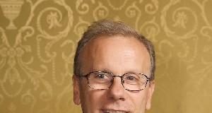 Sinistra Italiana contesta il titolo del festival del giallo “Amoricidio”. Palazzi tolga il patrocinio Sinistra Italiana contesta il titolo del festival del giallo "Amoricidio". Palazzi tolga il patrocinio