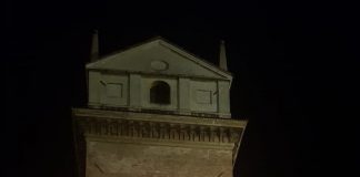 End Polio Now illumina la Torre dell’Orologio End Polio Now illumina la Torre dell'Orologio