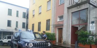 Fermato dai Cc tenta di ingoiare il cellophane con dentro la droga, 22enne straniero arrestato L'arresto è stato fatto dai Cc di Viadana