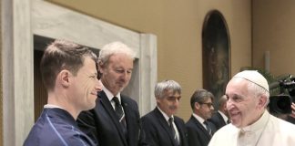 Matteo Pincella dal Papa, con la Nazionale