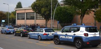 Controlli antidroga fuori dalle scuole e servizi di prevenzione nelle zone più a rischio