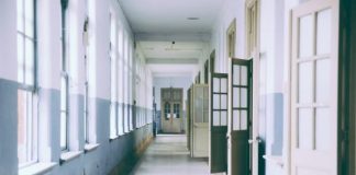 Scuola, i sindacati: “Si chiuda l’anno dignitosamente, ponendo le basi per rientrare a settembre”