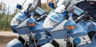 Guida ubriaco, non è patentato e l’auto non è assicurata: maxi multa