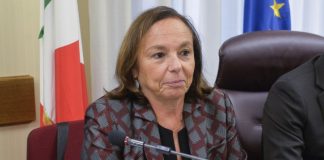 LAMORGESE “L’INVASIONE DI MIGRANTI NON C’È E I RIMPATRI AUMENTANO”