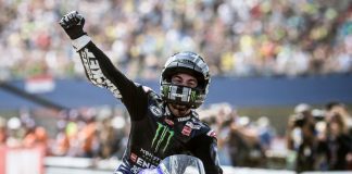 VINALES DOMINA A SEPANG DAVANTI A MARQUEZ, SUL PODIO ANCHE DOVIZIOSO