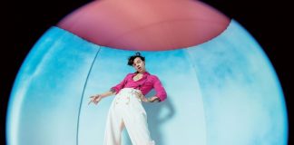HARRY STYLES, A DICEMBRE ARRIVA IL NUOVO ALBUM “FINE LINE”