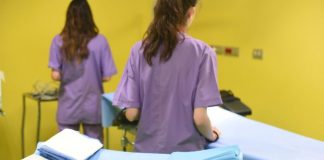 GIOVANI INFERMIERI CHIEDONO PIÙ FORMAZIONE CON SPECIALIZZAZIONI