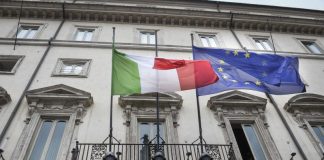 COMMISSIONE UE, MANOVRA A RISCHIO DI NON CONFORMITÀ CON PATTO STABILITÀ