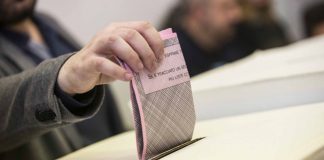 REGIONALI, DA ROUSSEAU SÌ A LISTE M5S IN EMILIA ROMAGNA E CALABRIA