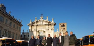 Apam presenta la nuova flotta: 10 mezzi sono a metano