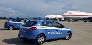 Immigrazione clandestina: il Questore rispedisce in Perù un pluripregiudicato. Altri 44 dovranno lasciare l’Italia