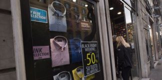 PER IL BLACK FRIDAY PAGAMENTI CON LE CARTE IN CRESCITA DEL 34,3%