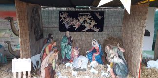 La Brigata Corale 3 Laghi in scena nel villaggio del presepe artistico del Centro sociale Valsecchi