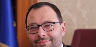 PATUANELLI “SEI MESI PER SALVARE ALITALIA, ULTIMO TENTATIVO”