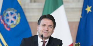 CONTE SDOPPIA MINISTERO SCUOLA E NOMINA AZZOLINA E MANFREDI