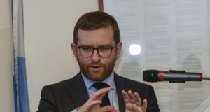 PROVENZANO “100 MILIARDI AL SUD, RIVEDERE IL REDDITO DI CITTADINANZA”