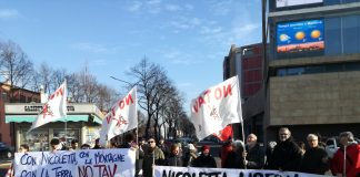 Potere al Popolo in piazza contro l’arresto dell’attivista No Tav Nicoletta Dosio