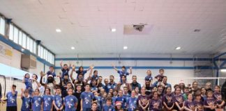 Pallavolo sotto l’albero, festa natalizia per i bimbi del mini-volley Gabbiano