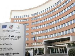 Speronò l’ex e l’amico con l’auto: pena ridotta a 7 anni e 4 mesi Ridotta a 12 anni la pena per Nicola Vignali che uccise il padre nella casa di Piazza Virgiliana