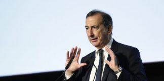 MILANO, STRETTA SUL FUMO ALLE FERMATE DEI MEZZI PUBBLICI