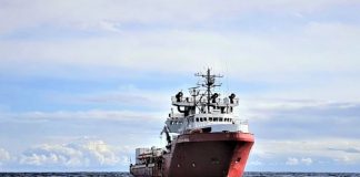OCEAN VIKING SALVA ALTRI 72 MIGRANTI, ORA SONO IN 223 A BORDO