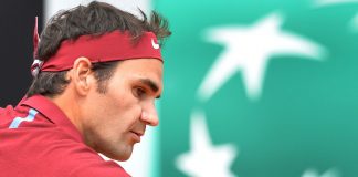 Federer cancella 7 match-point, a Melbourne semifinale con Djokovic
