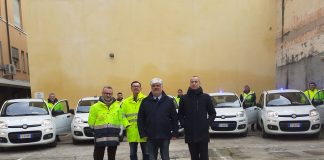 Provincia, consegnate 5 nuove auto ecologiche ai capocantonieri