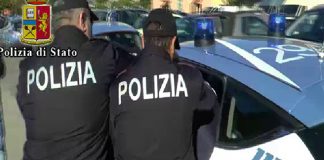 Dopo otto anni di violenza trova il coraggio di denunciare: vittime una mamma e le sue due figlie. In carcere il marito