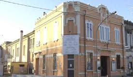 A Curtatone per la Giornata della Memoria incontro in teatro tra sindaco e alunni A Curtatone per la Giornata della Memoria incontro tra sindaco e alunni