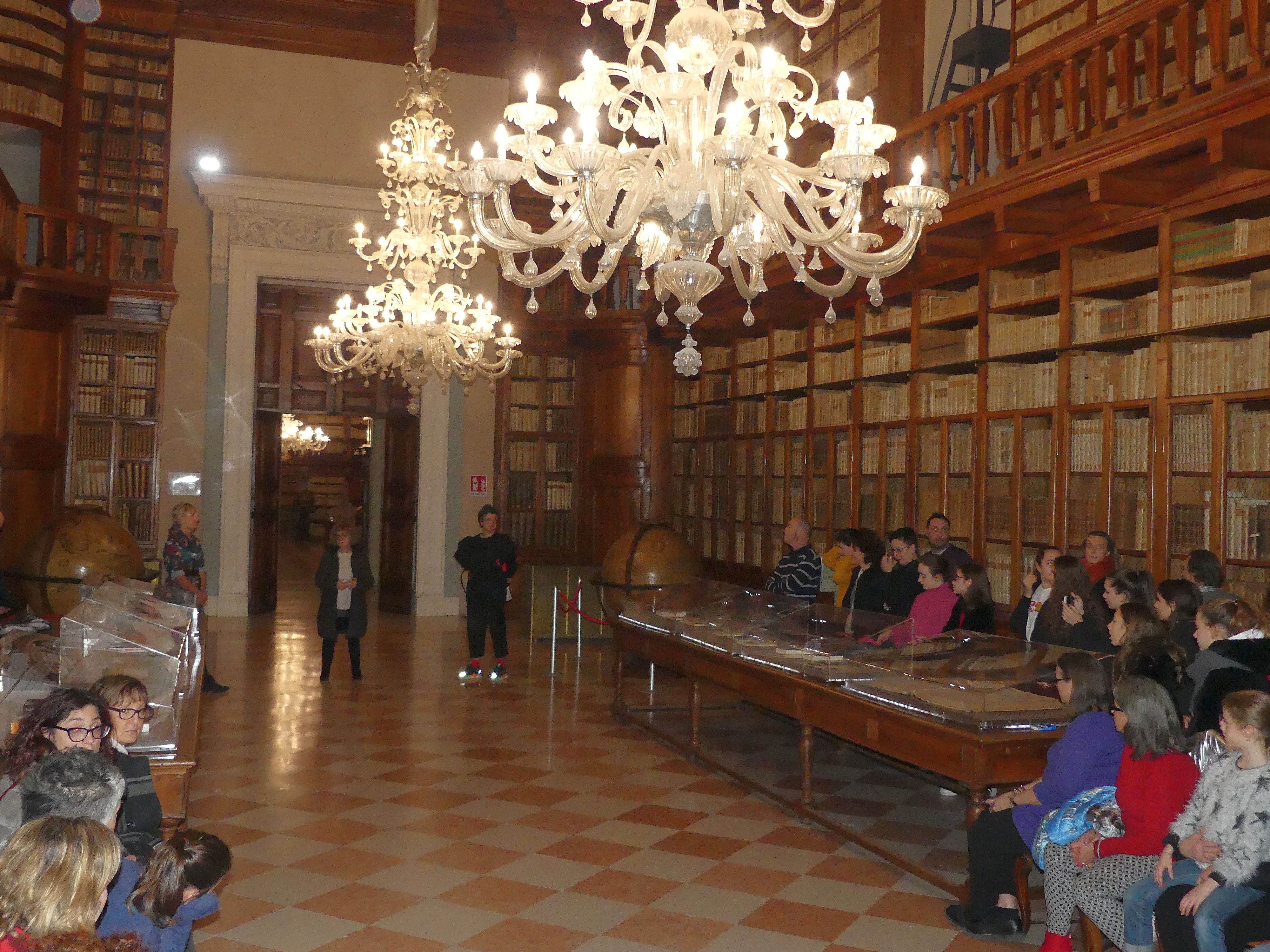 In Sala. Storia di una ladra di libri ~ Scene Contemporanee