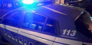 Storie ai tempi del Covid: papà e figlio positivo, lasciano il PS di notte a piedi. Una Volante li vede e chiama l’ambulanza Storie ai tempi del Covid: papà e figlio positivo, lasciano il PS di notte a piedi. Una Volante li vede e chiama l'ambulanza