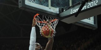 I Lakers vincono a Sacramento nel ricordo di Kobe Bryant
